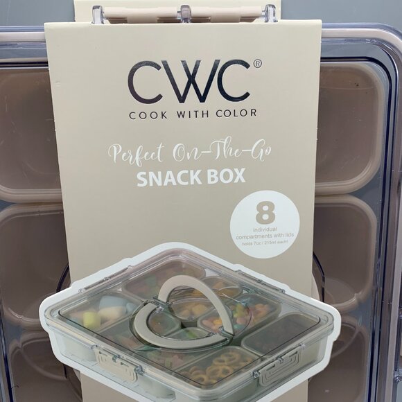NEW CWC Cook With Color Perfect On-The-Go Snack Box with 8 Compartments w/lids - Picture 2 of 7